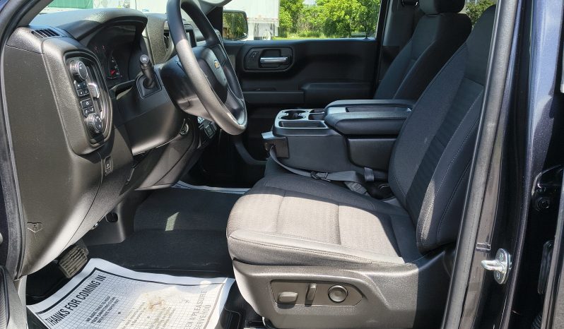2022 Chevrolet Silverado 1500 Custom full