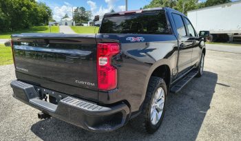 2022 Chevrolet Silverado 1500 Custom full