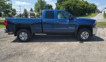 2015 Chevrolet Silverado 2500 HD full