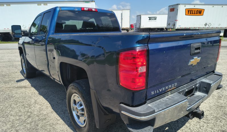 2015 Chevrolet Silverado 2500 HD full