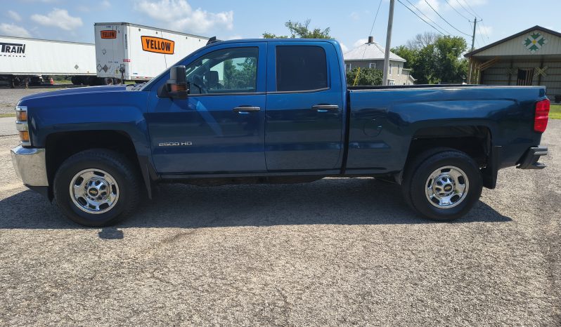 2015 Chevrolet Silverado 2500 HD full