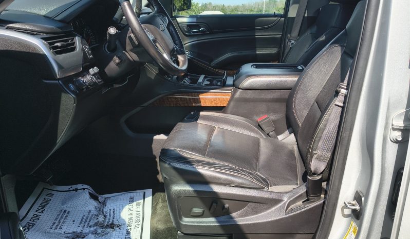 2016 Chevrolet Suburban LTZ full