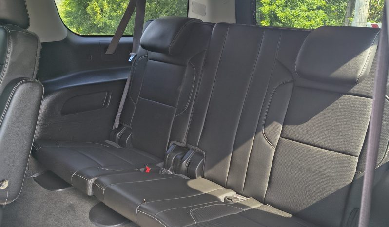 2016 Chevrolet Suburban LTZ full