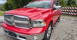 2016 Ram 1500 Laramie HEMI 5.7 Liters
