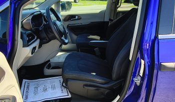 2019 Chrysler Pacifica full