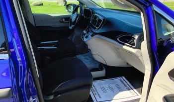 2019 Chrysler Pacifica full