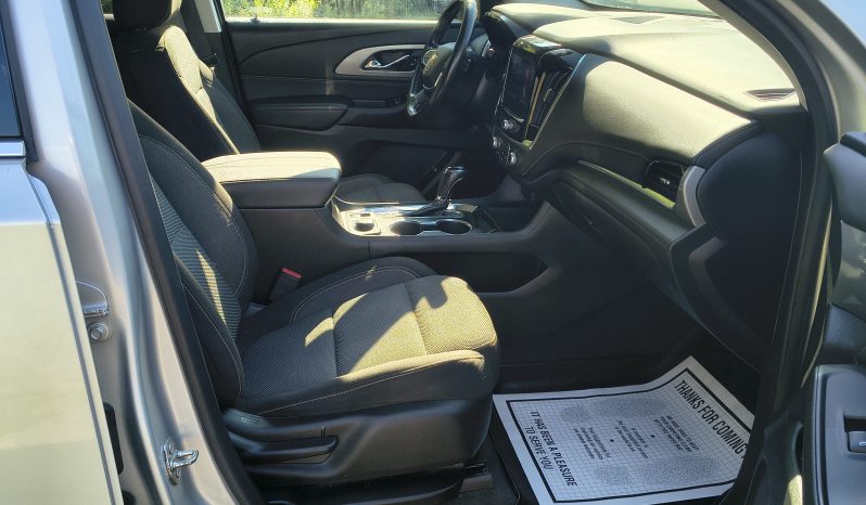 2020 Chevrolet Traverse LT full