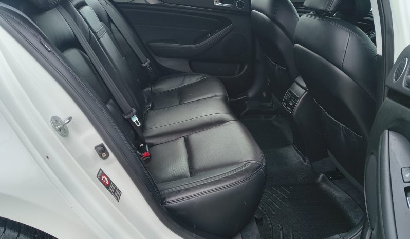 2014 Kia Cadenza full