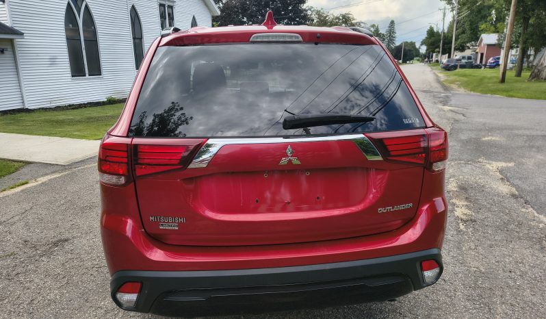 2019 Mitsubishi Outlander Limited full