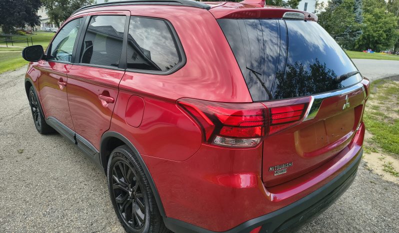 2019 Mitsubishi Outlander Limited full