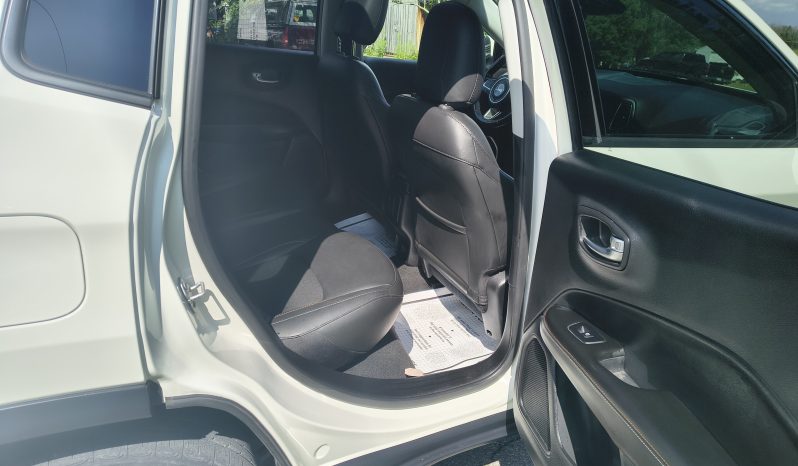 2020 Jeep Compass Latitude full