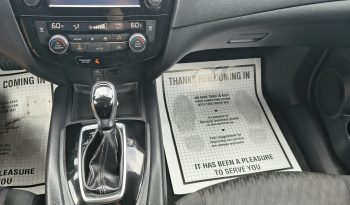 2017 Nissan Rogue SV full
