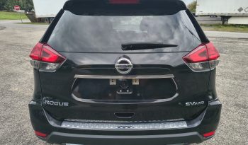 2017 Nissan Rogue SV full