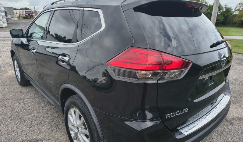 2017 Nissan Rogue SV full