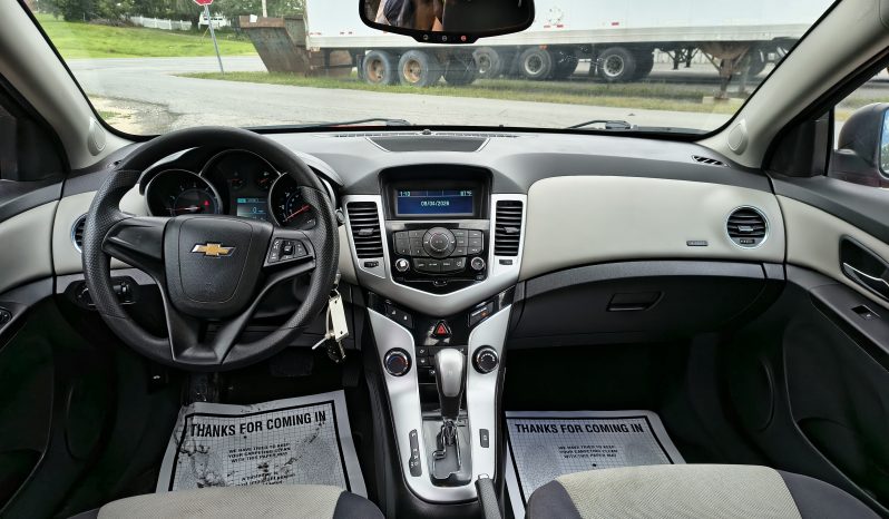 2014 Chevrolet Cruze LS full