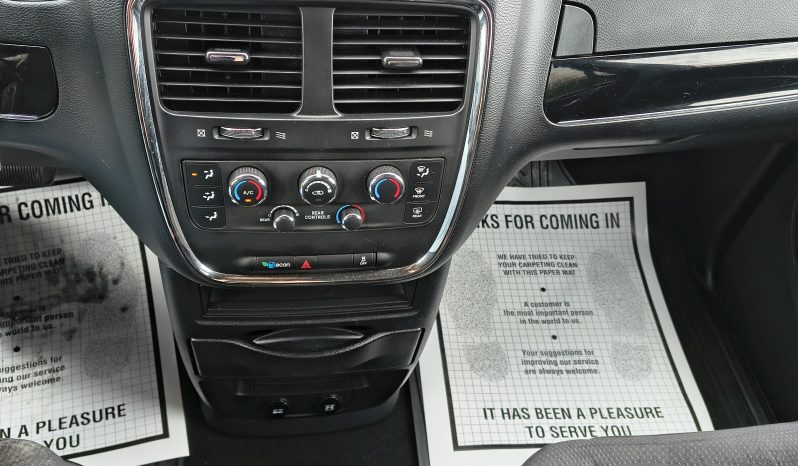 2014 Dodge Grand Caravan full