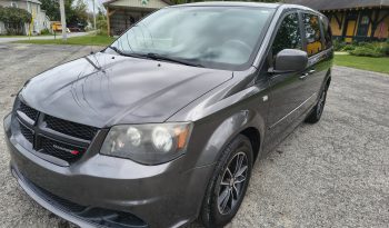 2014 Dodge Grand Caravan full