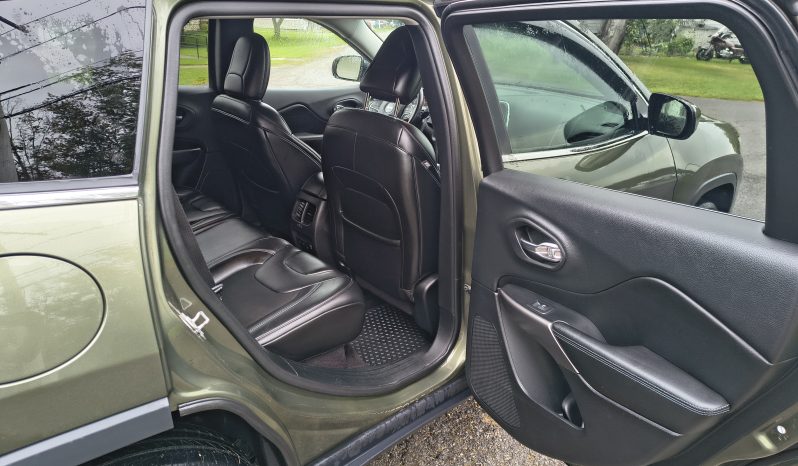 2019 Jeep Cherokee Latitude full