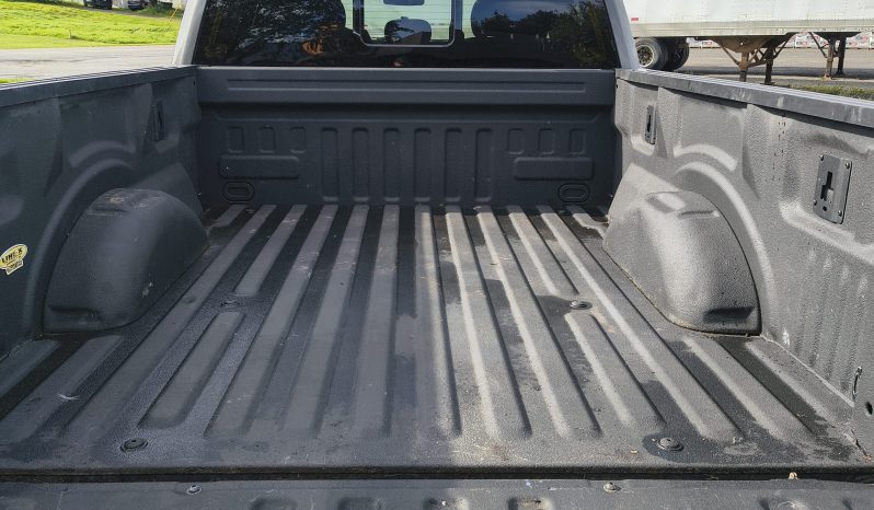 2020 Ford F-150 XLT Crew Cab full