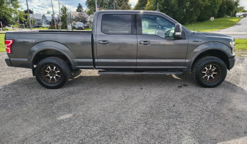 2020 Ford F-150 XLT Crew Cab full