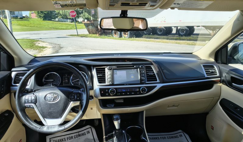 2015 Toyota Highlander full