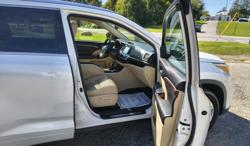 2015 Toyota Highlander full