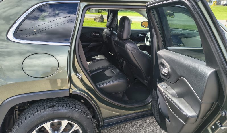 2019 Jeep Cherokee Latitude Plus full