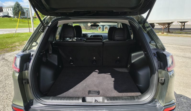 2019 Jeep Cherokee Latitude Plus full