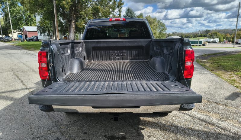 2018 Chevrolet Silverado full