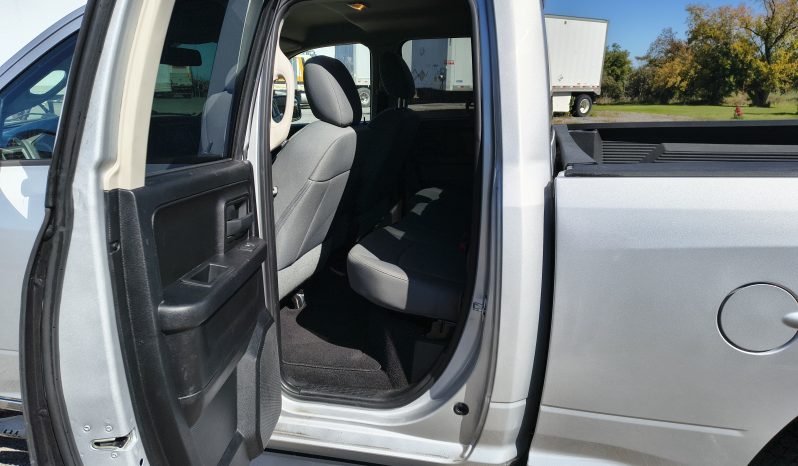 2016 RAM 1500 SLT 5.7 HEMI full
