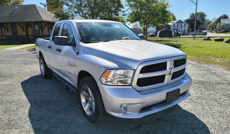 2016 RAM 1500 SLT 5.7 HEMI full
