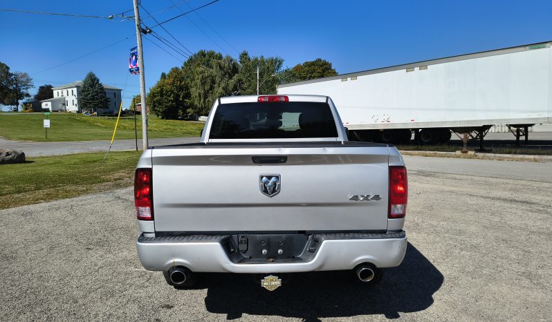 2016 RAM 1500 SLT 5.7 HEMI full