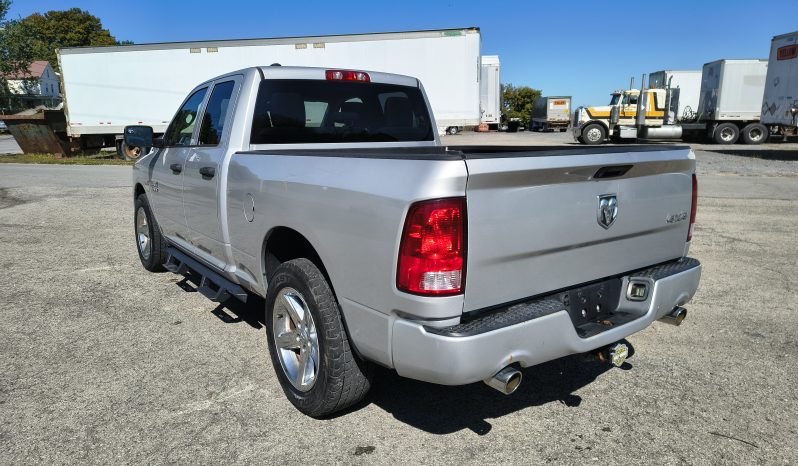 2016 RAM 1500 SLT 5.7 HEMI full