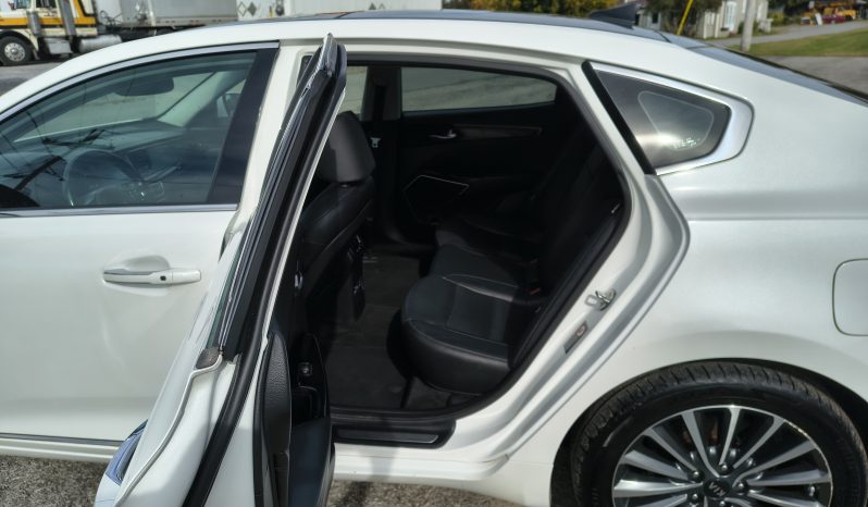 2018 Kia Cadenza full