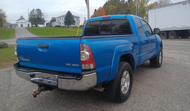 2010 Toyota Tacoma 4X4 full