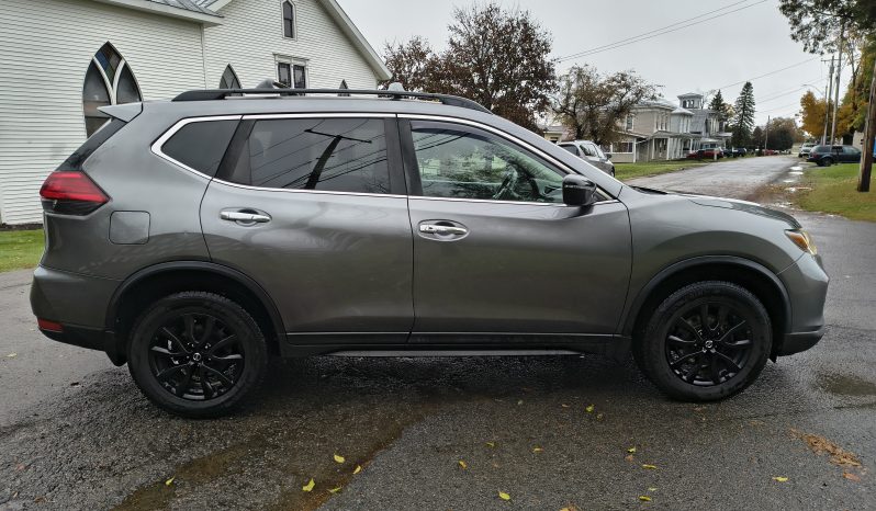 Nissan Rogue SV full