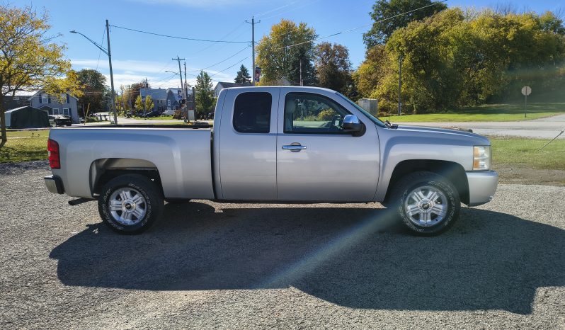 2011 Chevrolet Silverado 1500 LTZ full