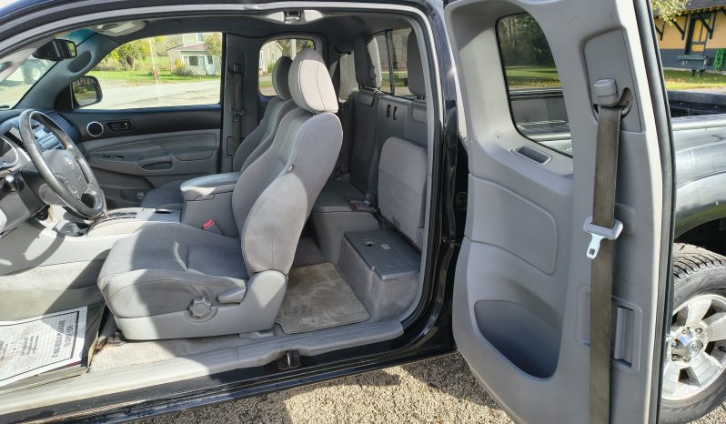 2011 Toyota Tacoma TRD Sport 4X4 full
