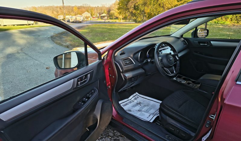 2018 Subaru Outback full