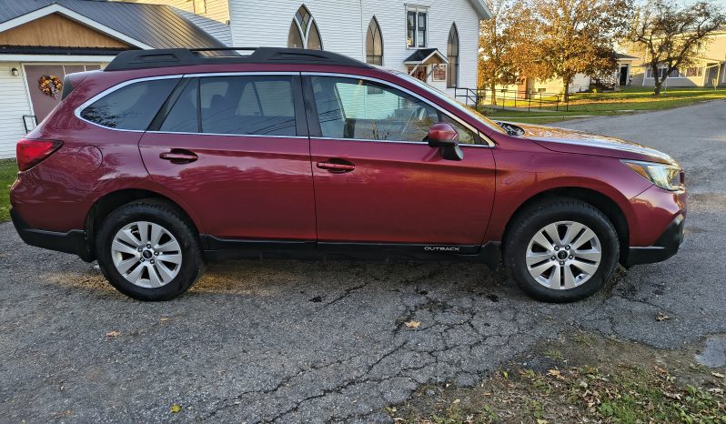 2018 Subaru Outback full