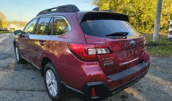 2018 Subaru Outback full